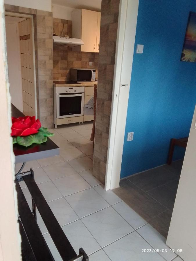 Antonia Family House Near Airport Apartment Porto Rafti Exterior photo