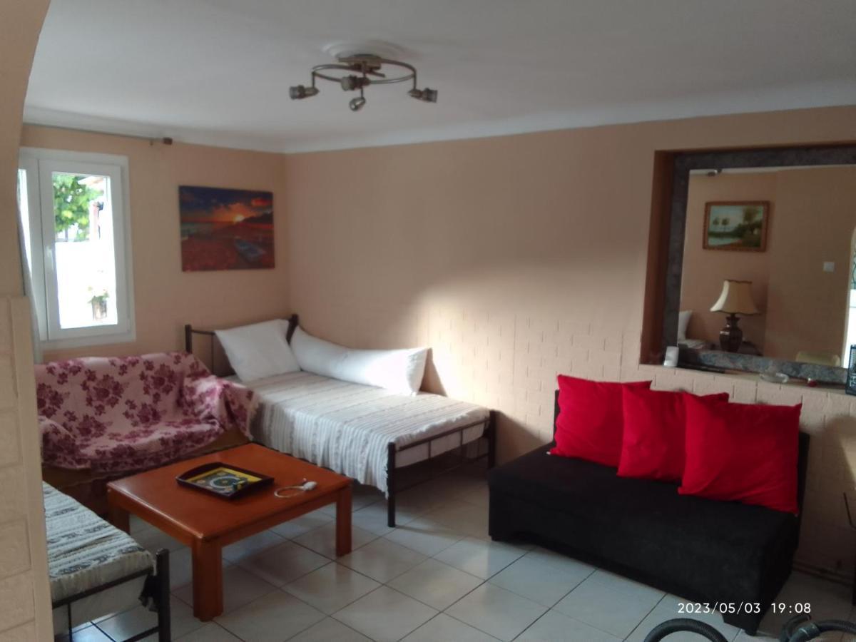 Antonia Family House Near Airport Apartment Porto Rafti Exterior photo