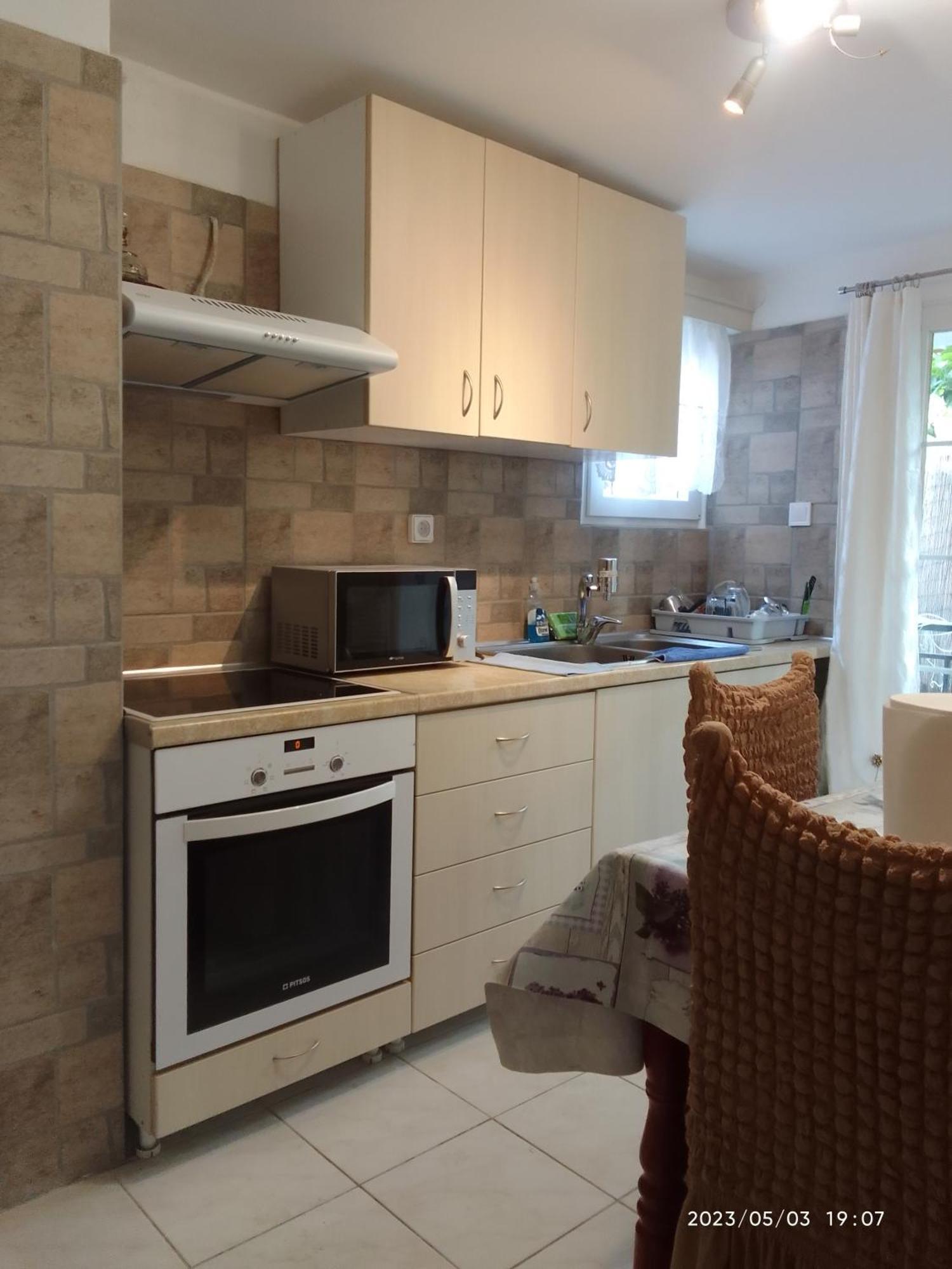 Antonia Family House Near Airport Apartment Porto Rafti Room photo